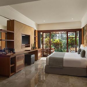 Grand Deluxe Room