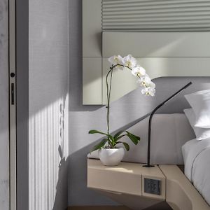 1 Bedroom ME Signature Residence