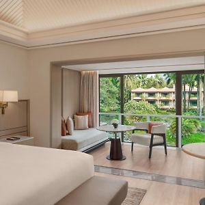 Premier King Room