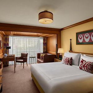 Deluxe Zimmer mit Kingsize-Bett
