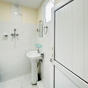 6-Bed Mixed Dormitory Room