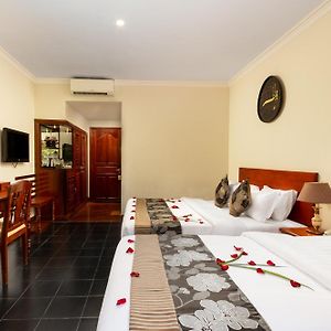 Deluxe Family Suite