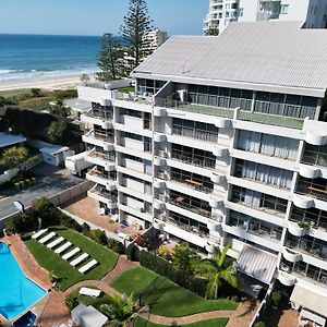 Surfers Chalet