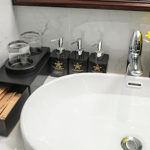 Economy King Room