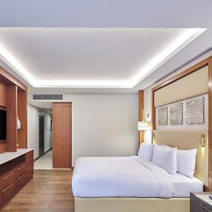 King Room Mobility accessible