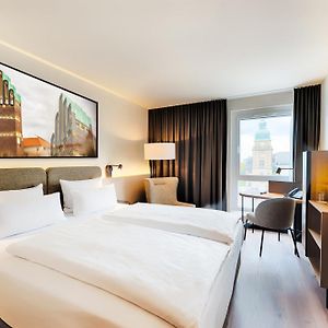 Deluxe Zimmer mit Kingsize-Bett
