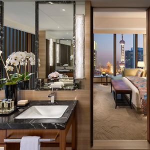 Tower King Suite