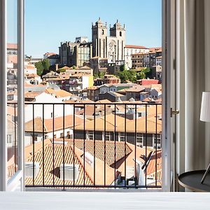 Premium King Room Balcony Cathedral View