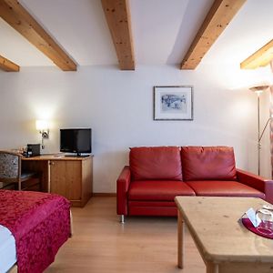 Large King Room