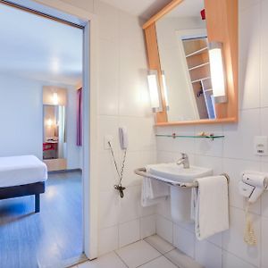 Standard Double Room Disability Access
