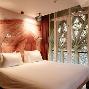 Signature Zimmer mit Kingsize-Bett