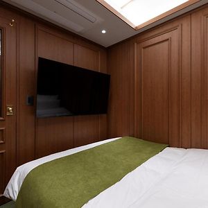 Sleeper 2