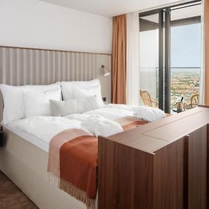 Deluxe Room 58th Floor