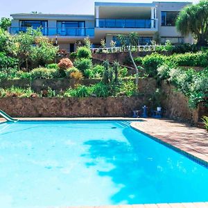 The Tropical Hut Lodges Westville