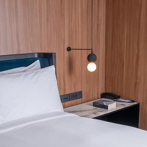 Arc Twin Room