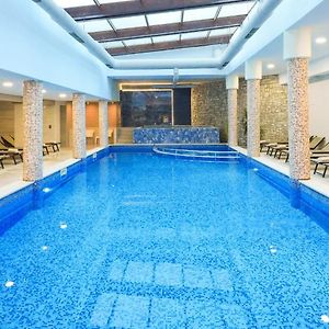 Predela Lux Aparthotel