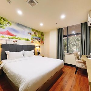 Emi Hotel Guangzhou International Convention And Exhibition Center Guangzhou Tower Branch