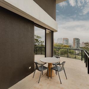 Suite Apartment
