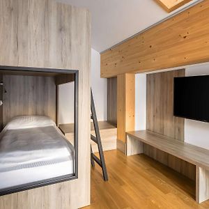 Duplex Quadruple Suite