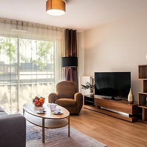 Appartement à 2 Chambres à Coucher