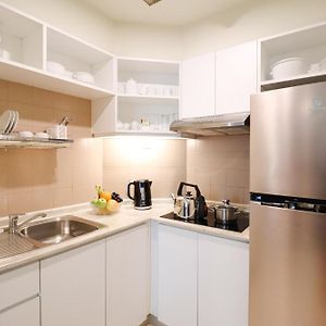 Premier King Suite with Executive lounge access