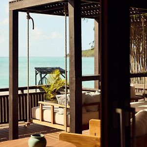 Beachfront King Suite with Ocean View