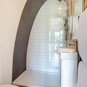 One-Bedroom Holiday Home