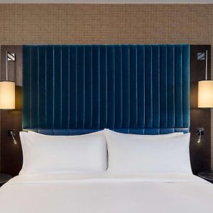King Room Sofa Bed Waterfront