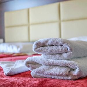 Zimmer mit zwei Einzelbetten