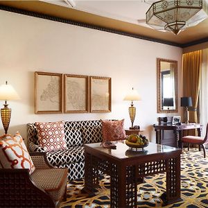 Chambre Club Lit King-Size