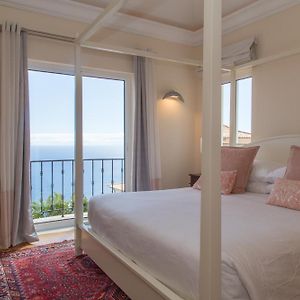 One-Bedroom Apartment Sea View