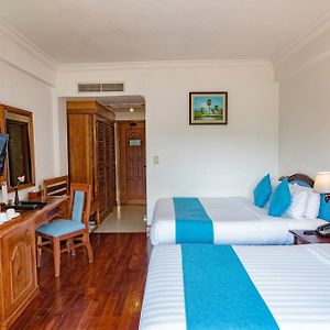 Habitación Superior con 2 Camas Individuales