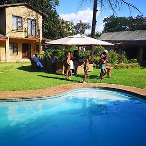 Hoyohoyo Chartwell Lodge