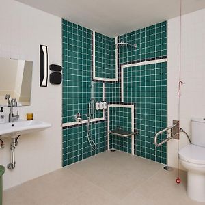 Studio Accessible aux Personnes à Mobilité Réduite Lit King-Size