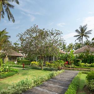 Nirwana Beach & Resort