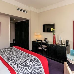 Superior City View Room One King Bed