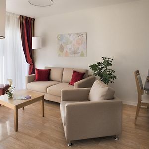 Appartement à 2 Chambres à Coucher