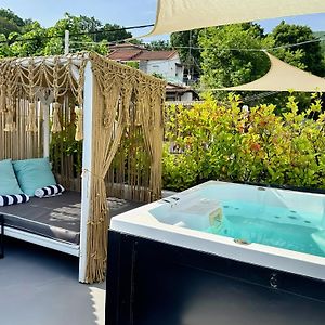 Private Suite mit Kingsize-Bett auf dem Dach
