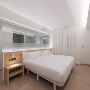 Double or Twin Room Terrace