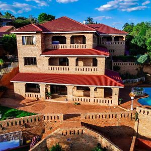 Heri Bed & Breakfast