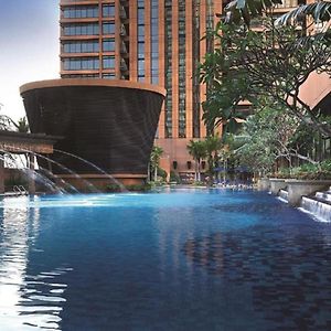 Luxhouz Suites At Times Square Kuala Lumpur