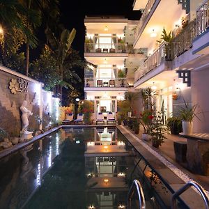 Tranquil Lucky Leaf Villa