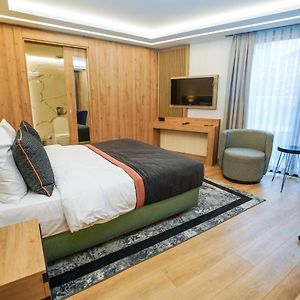 Standard Zimmer mit Kingsize-Bett