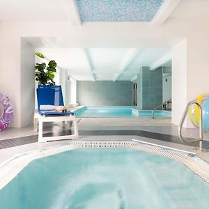 Mercure Epinal Centre - Room Service