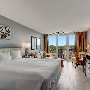 Studio Apartment Double Bed