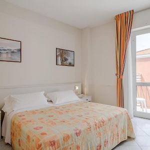 Chambre Supérieure Familiale Lit King-Size