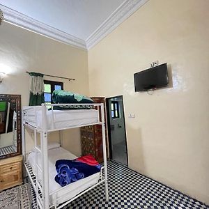 Dormitory Room Mixed