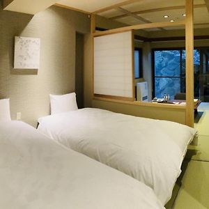 King Suite Spa Bath