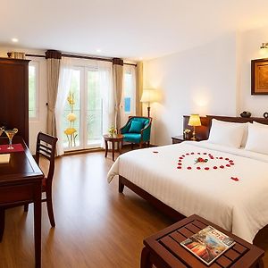 Hanoi Siva Luxury Hotel & Travel