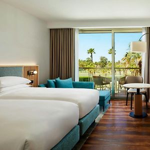 Deluxe Twin Room Balcony Pool View